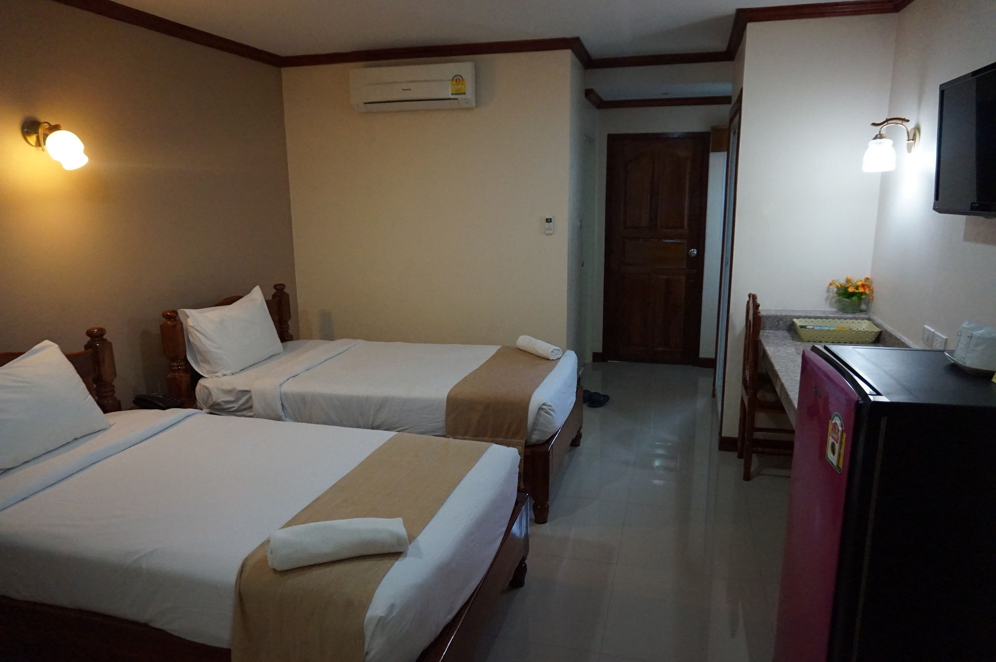 Np Residence Nakhonphanom Kültér fotó