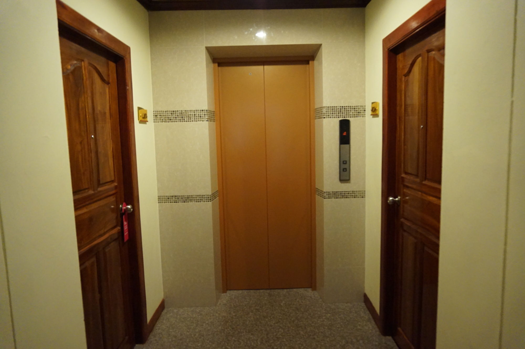 Np Residence Nakhonphanom Kültér fotó